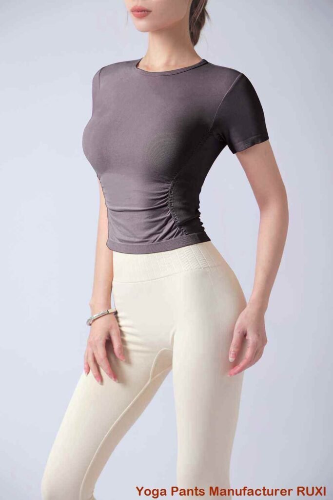 susiraukšlėję antblauzdžiai RUXI